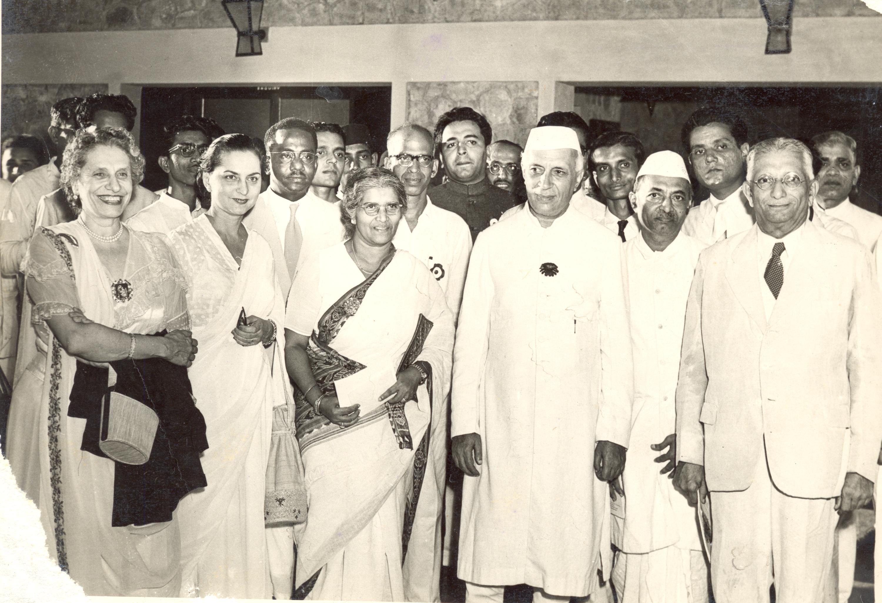 Pt Jawaharlal Nehru with other members and staff.jpg